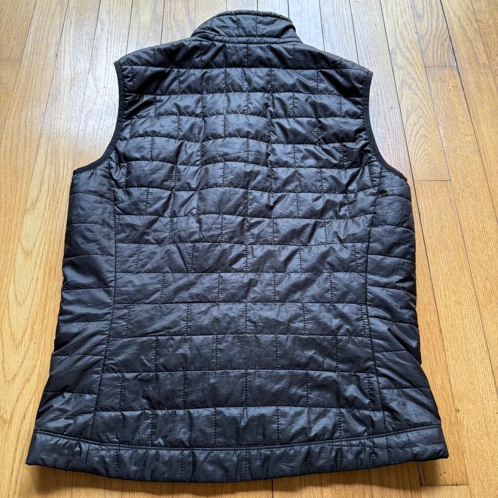 Patagonia Size S Black Nano Lightweight Insulated Quilted Full-Zip Puffer Vest - Picture 11 of 12